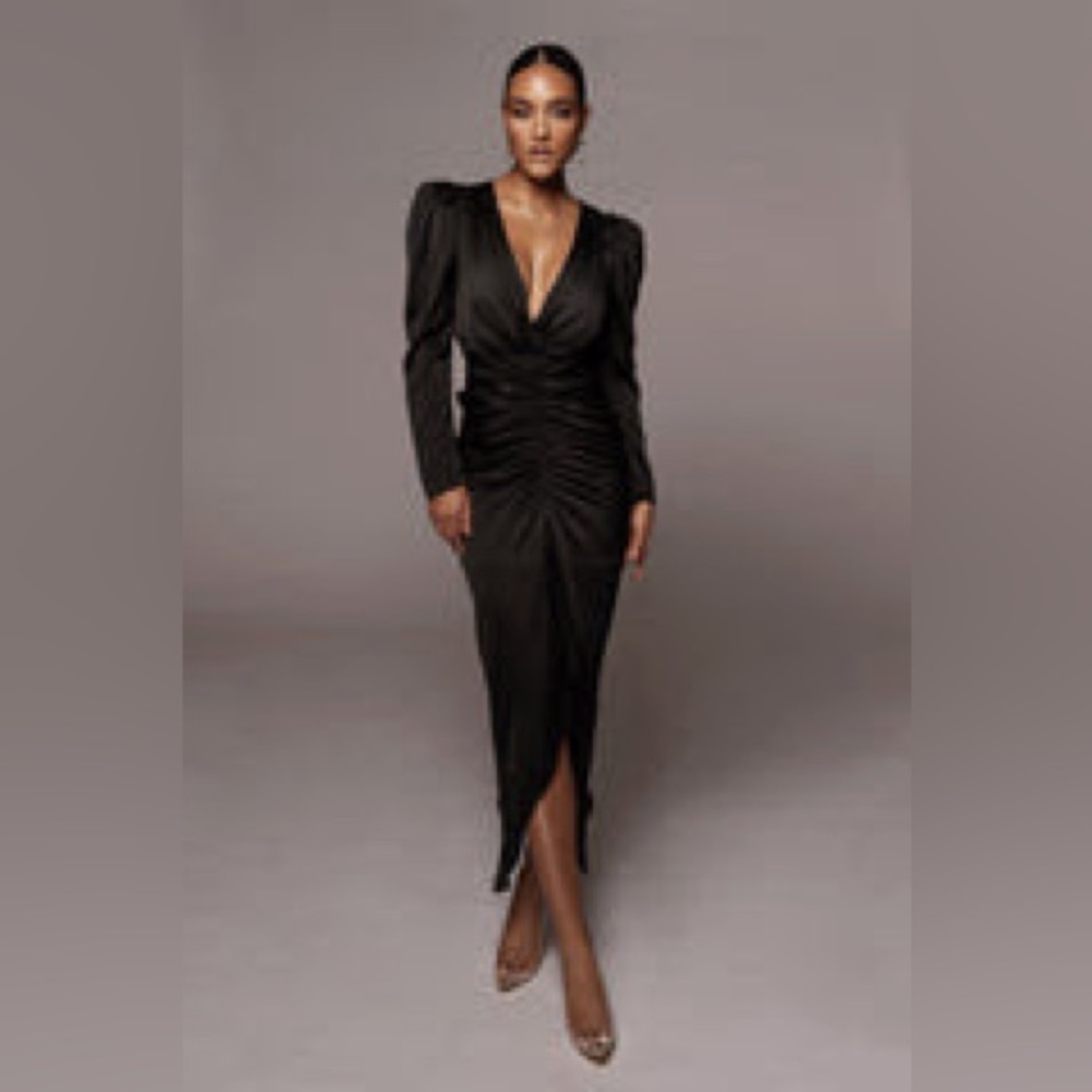 NWT JLUXLABEL BLACK OLAY HOLIDAY RUCHED DRESS